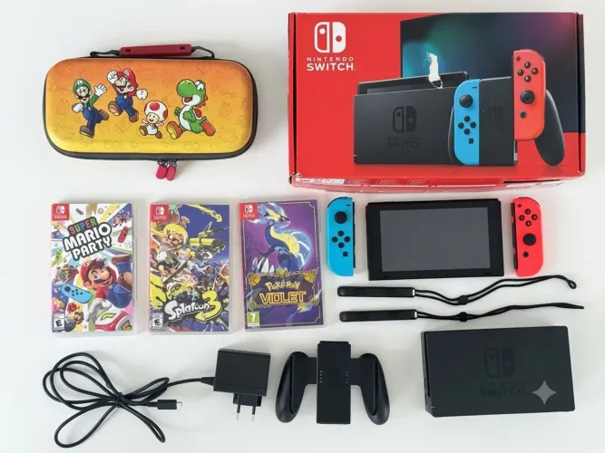 Nintendo Switch com 3 jogos é case para transporte