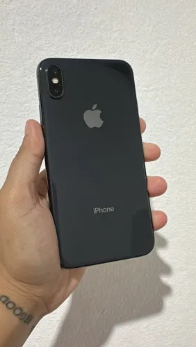 iPhone X