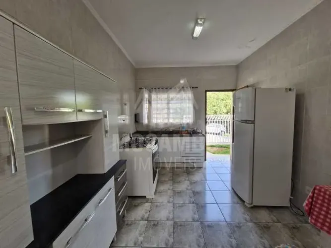Casa de rua : / Residencial / Loteamento Rei de Ouro