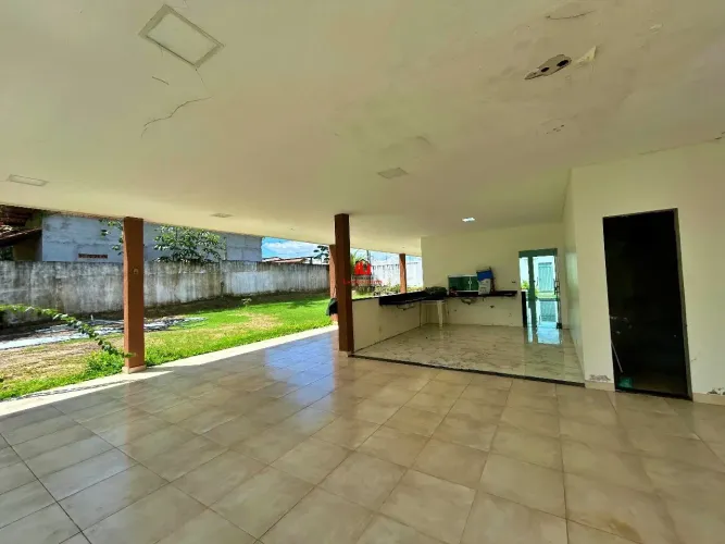 Chácara com Fundo para o Lago no Tarumã/ 2.400m²