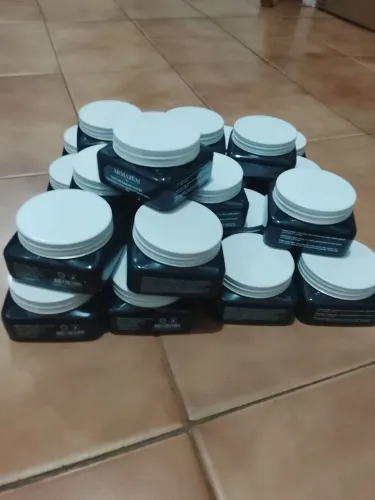 Armazém men textura controlada com efeito seco e molhado