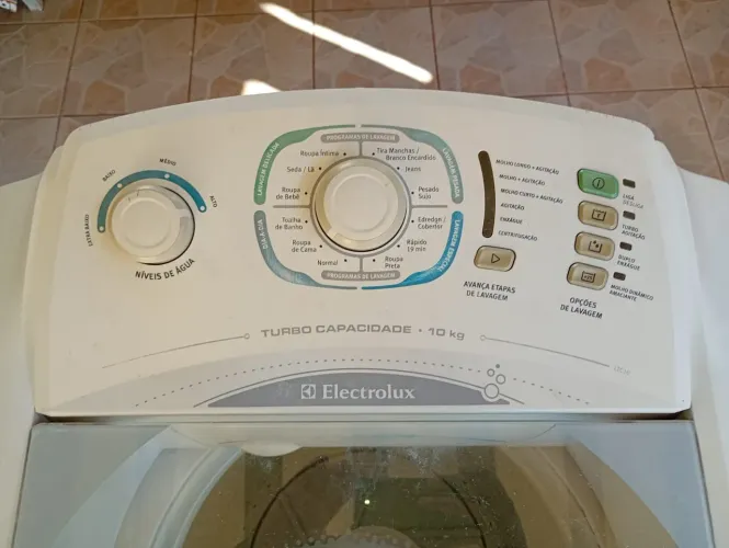 Máquina de lavar Electrolux Turbo 10kg