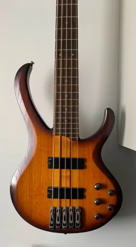 Baixo Ibanez BTB475AH