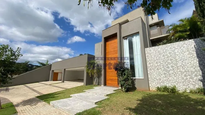 Casa com 4 dormitórios à venda, 535 m² por R$ 5.850.000,00 - Condomínio Portal de Bragança
