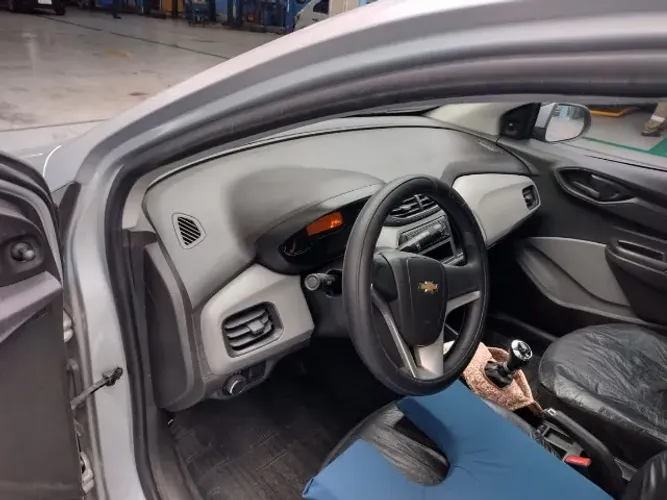 Chevrolet Onix JOY Hatch 1.0 8V Flex Mec. 4P 2018