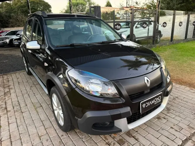 Renault Sandero Stepway Hi-flex 1.6 16V 5P Aut. 2013
