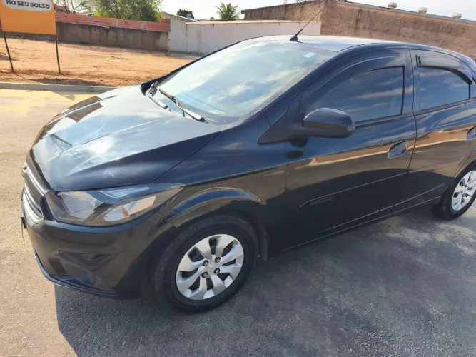Chevrolet Onix Hatch LT 1.0 8V Flex Mec. 4P 2018