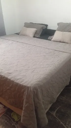 Cama king size 