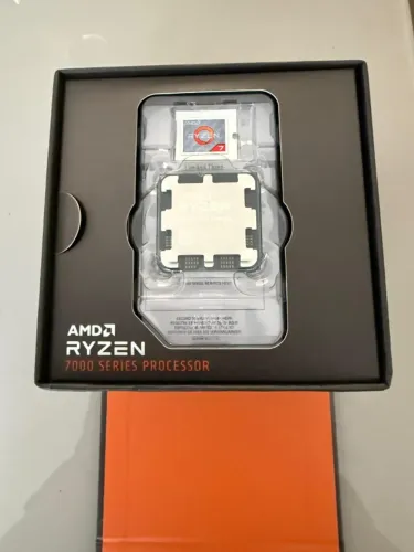 Processador Ryzen 7 7800x3d - NOVO