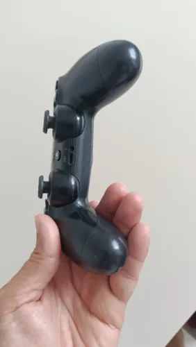 Controle de PS4 excelente!