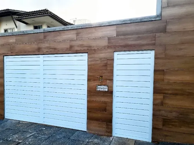 Portão residencial - alumínio