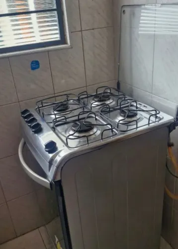 Fogão Electrolux 4 Bocas Inox - Usado / Bom Estado