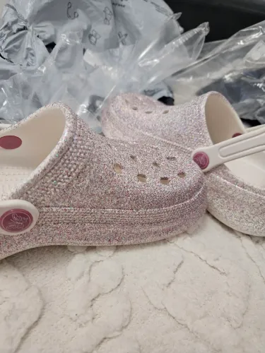 Crocs Shein