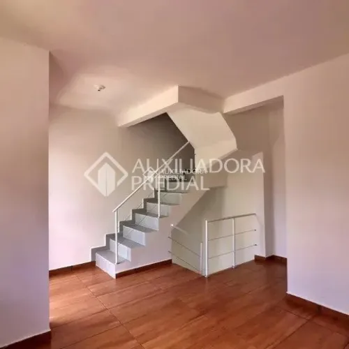 Sobrado com 90 m², 2 dormitórios no Bairro Nova Petrópolis em SBC