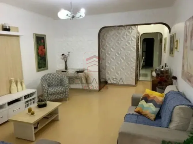 Sobrado à venda na Vila Prudente - 240m2 - 3 dormitórios - 1 suíte - 2 vagas de garagem