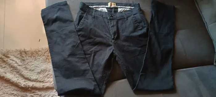 Calça slim masculina número 38