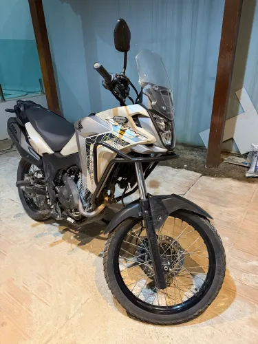 Honda Sahara 300 Adventure 2024