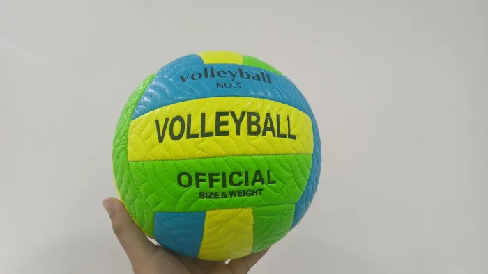 Bola de vôlei macia