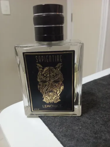 Perfume de Nicho Sapientiae Lemonice