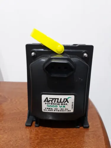 Transformador de energia Artlux 3000VA
