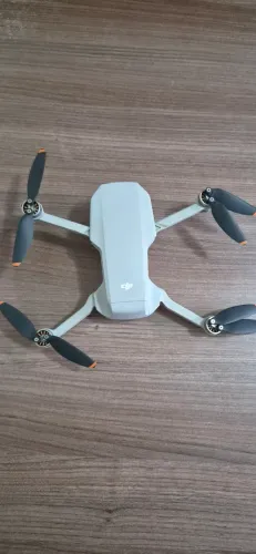 Drone mini 2 DJI, para retirada de peças, RS 500,00