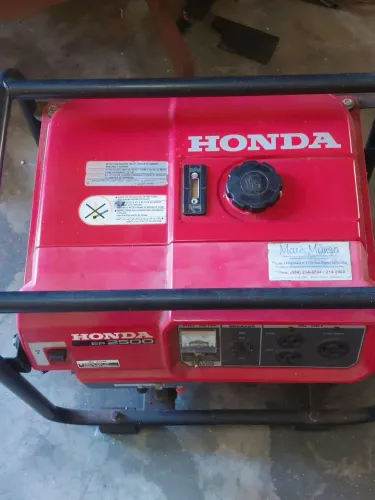 Gerador Honda EP2500 Original - Excelente Estado - Funcionando Perfeitamente