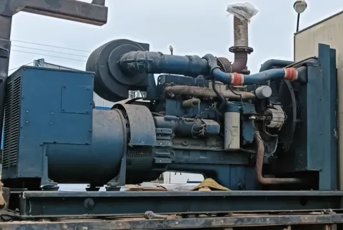 Grupo Gerador Cummins Stemac 230 KVA