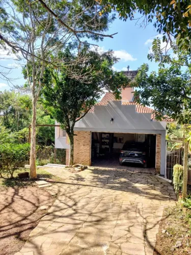 Casa em Tarumã, 3 quartos, Aluguel R$ 2.850, Vista para lago