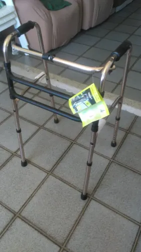 ANDADOR ALUMÍNIO DOBRÁVEL MERCUR