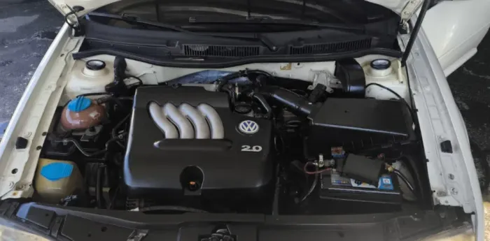 Volkswagen Bora 2.0/ 2.0 Flex 8V Mec. 2001