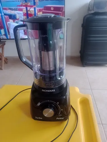 Liquidificador Mondial turbo