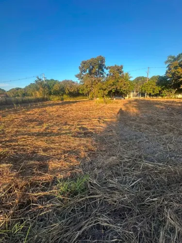 Vende se terreno no parque dos pequizeiros<br>Cuiabá MT