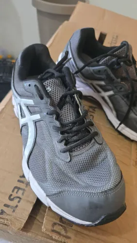 Tenis asics