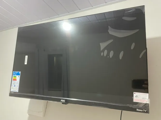 Smart TV AOC Roku TV 32? Full HD Wi-Fi