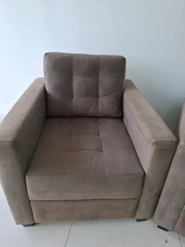 Conjunto de poltronas em veludo