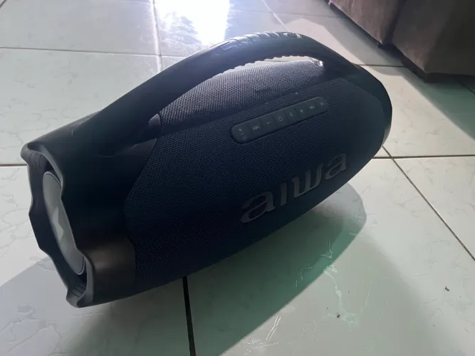 Bombox aiwa