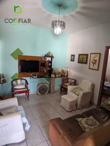 casa a venda no barrio gloria bh