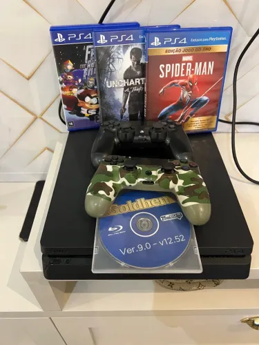 Ps4 slim 1TB +5 jogos