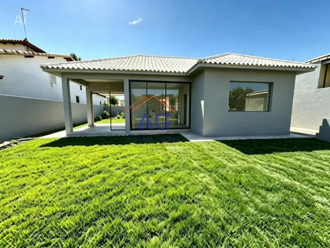 Casa para Venda em Saquarema, Boqueirão, 3 dormitórios, 1 suíte, 2 banheiros, 3 vagas