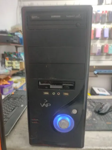 PC Desktop Proc. AMD Athlon X2, Memória 4GB DDR3 e HD 500GB