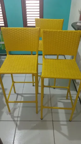 Cadeiras para bancadas