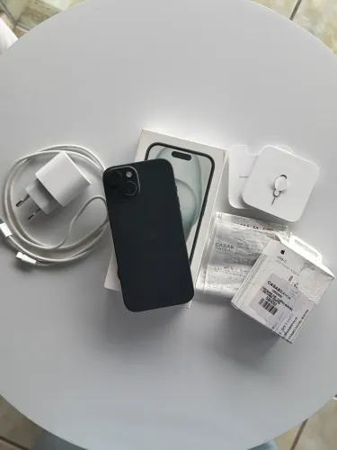 iPhone 15 128GB - Completo com Nota Fiscal e Carregador Original