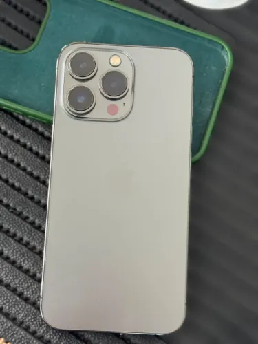 iPhone 13 Pro 256 gigas em perfeito estado sem detalhe