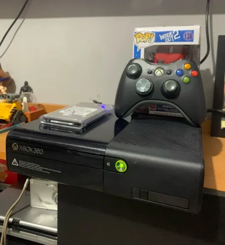 Xbox 360 Super Slim 500GB
