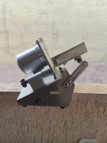 Cortador de frios