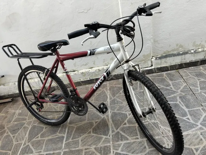 Bicicleta em bom estado aro 26