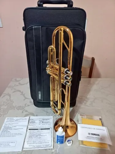 Trompete Yamaha 4335G Sib