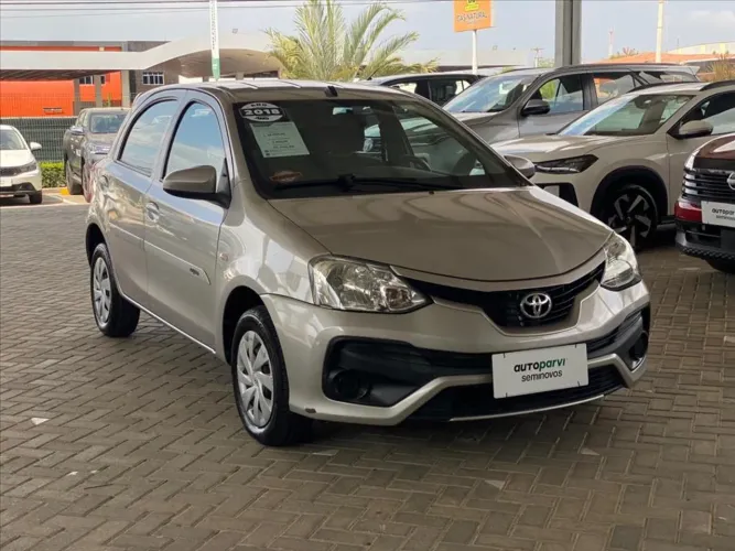 Toyota Etios X 1.3 Flex 16V 5P Mec. 2018