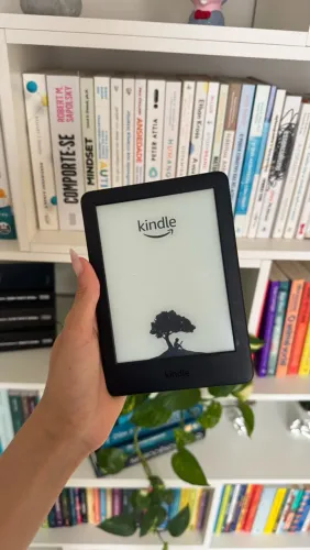 Kindle 10° Geração - em perfeito estado.
