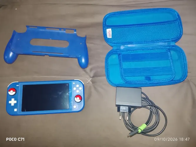 Switch lite desbloqueado, instalo qualquer jogo da sua preferência.